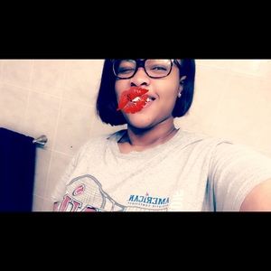 Meet your Posher, Kellyann